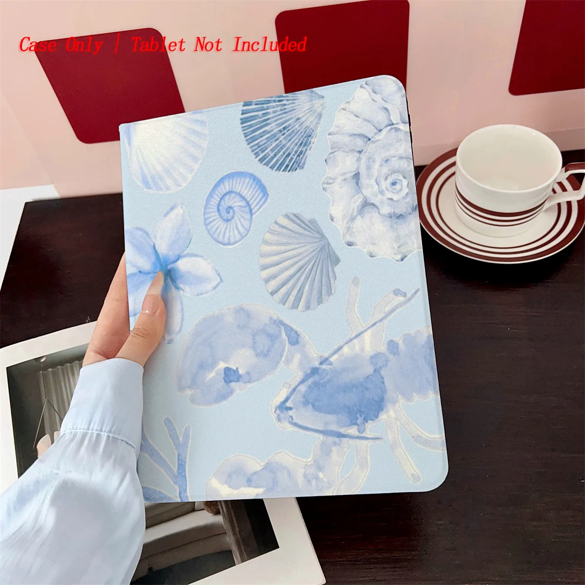 

Serene Blue Underwater Plants & Marine Animals Design iPad Case for Air 4 10.9/Mini 4 7.9/2 9.7 Dust-Proof Charging Port