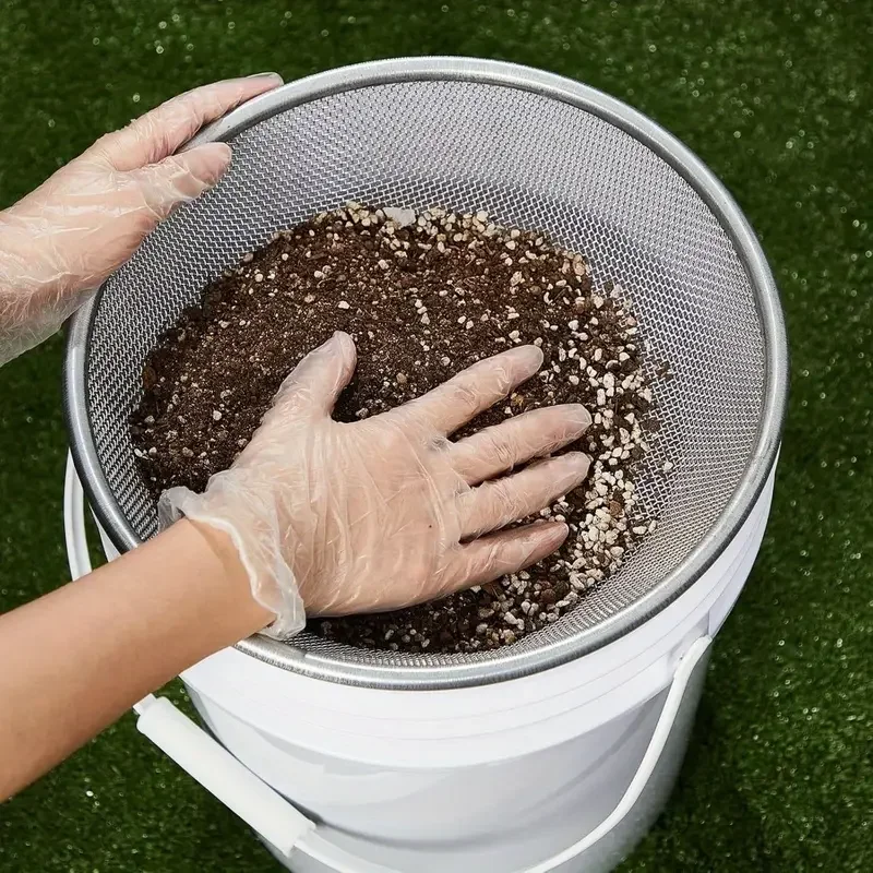 1pc Gardening Soil Compost Sieve Diameter 13.78inch, Stainless Steel Mesh Reinforced Edge Design, Aesthetically Pleasing And Re