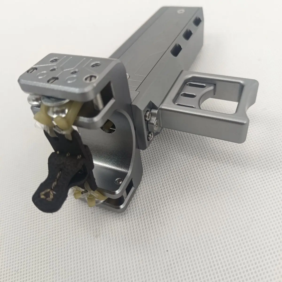 Large Capacity Automatic Loading All Metal Rapid Fire Outdoor Portable High-precision High-power Hunting Equipment