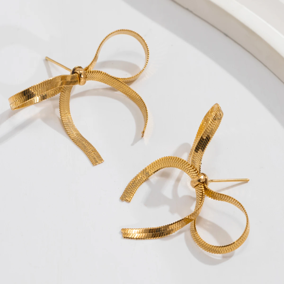 Salircon Korean Simple Snake Chain Bow Stud Earrings Vintage Aesthetics Gold Color Earrings Women\'s Banquet Party Jewelry Gift
