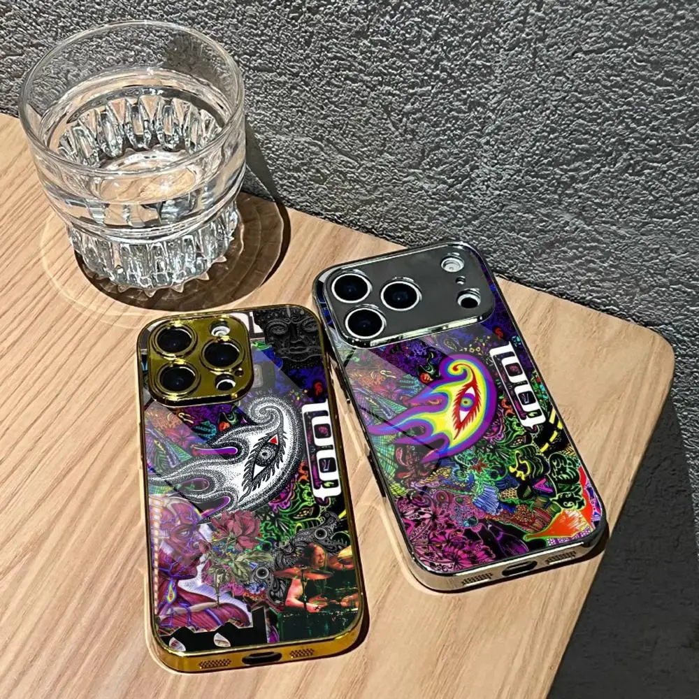 

T-TOOL Metal Rock Phone Case For IPhone 17 16 15 14 13 12 Pro Max Plus Electroplated Metal Bumper Case Tempered Glass Back