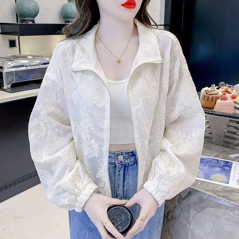 

Summer Lace Embroidery Thin Jacket 2026 Women Elegant Sun Protective Clothing Female High Street Baseball Uniform Short Jacket