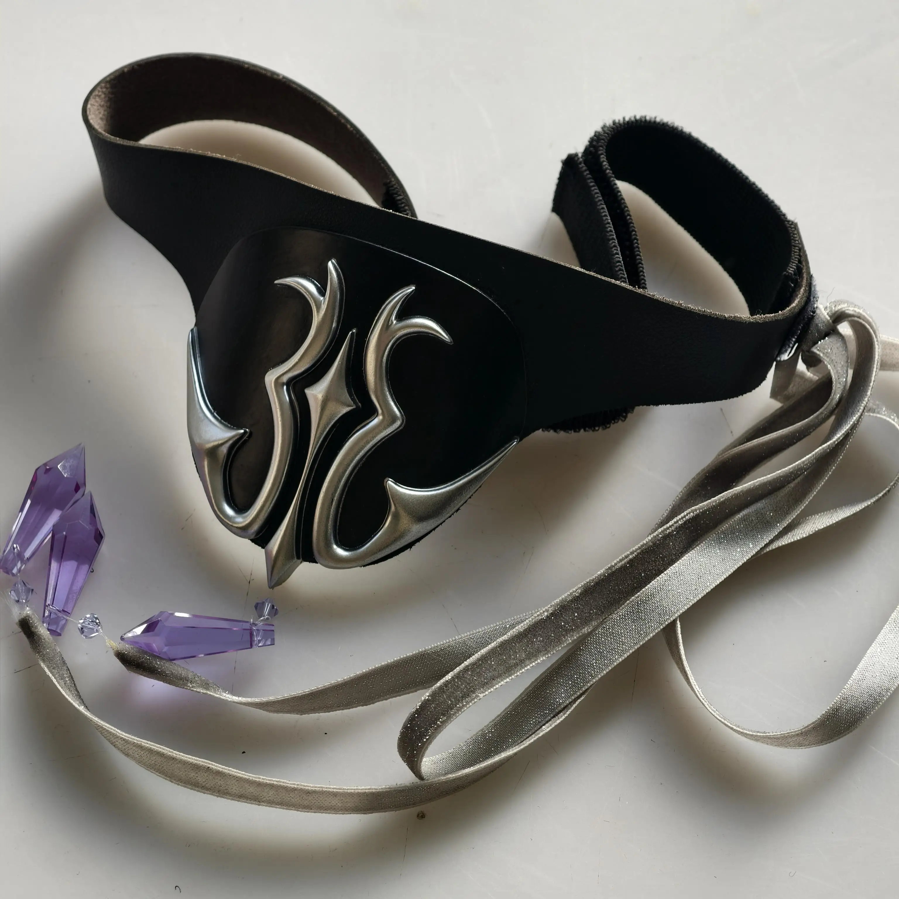 Code Geass Lelouch Eye Mask Cosplay Prop, Rebellious Anime Replica Face Cover, Durable Fiberglass Material for Halloween Cosplay