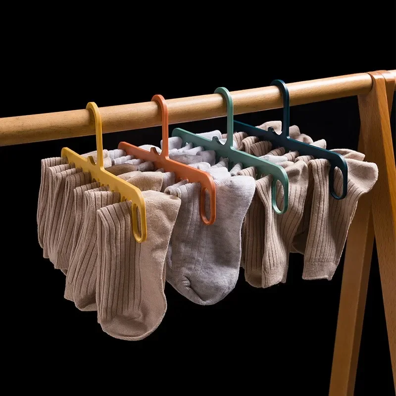 9-Hole Clothes Hanger Organizer Space Saving Multifunctional Windproof Clothes Clip Underwear Socks Nordic Home Wardrobe Storage