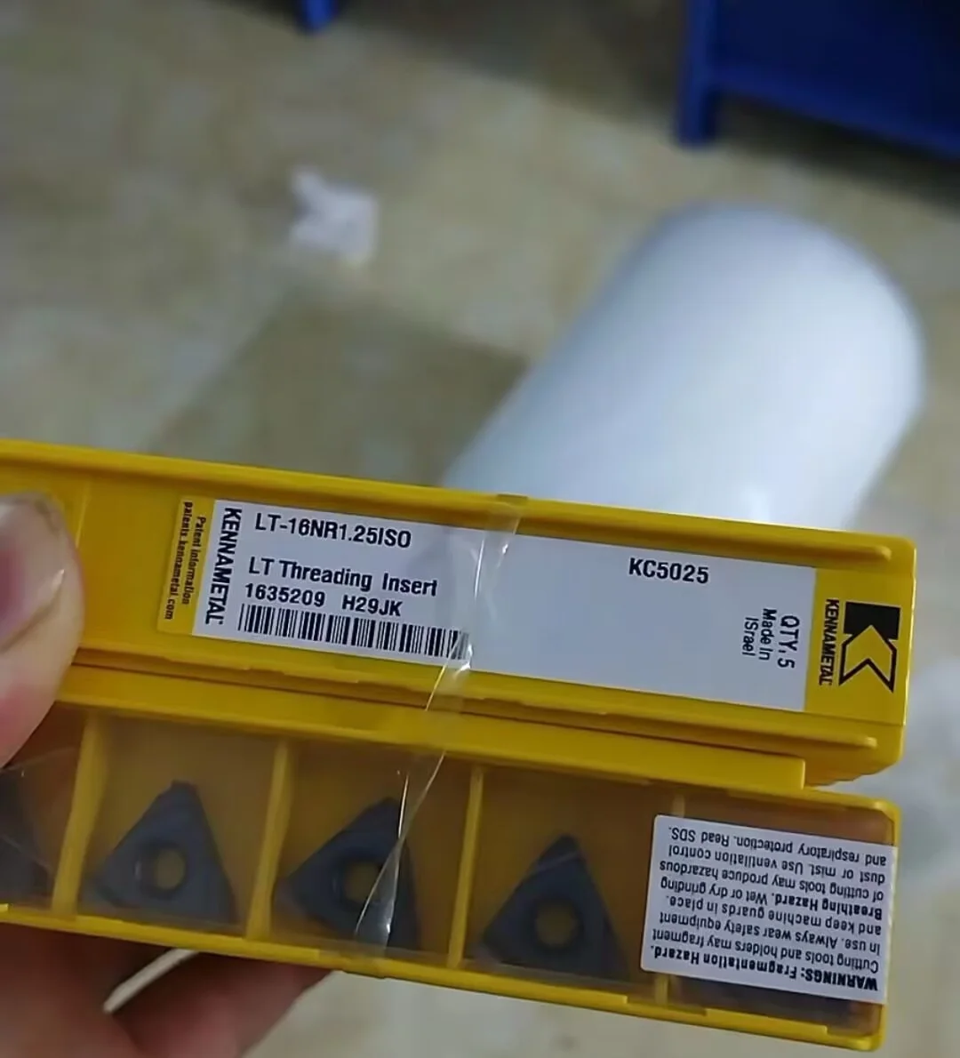 

Hard alloy cutting blades LT-16NR1.5ISO KC5025