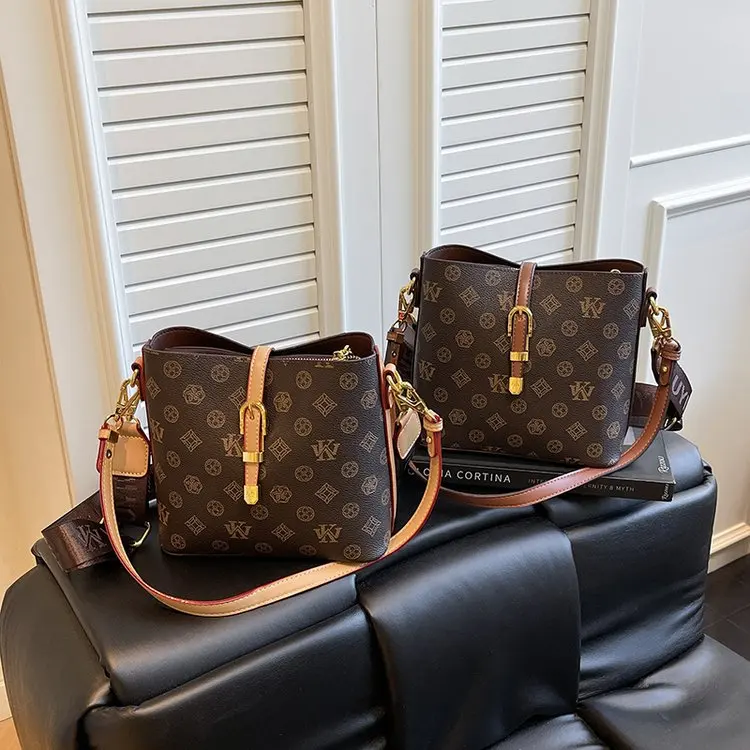 

Женская винтажная стеганая сумка через плечо из нержавеющей стали 20266, многосторонняя сумка через плечо из мягкой овечьей кожи, сумка-тоут с цепочным ремешком в стиле Майяра