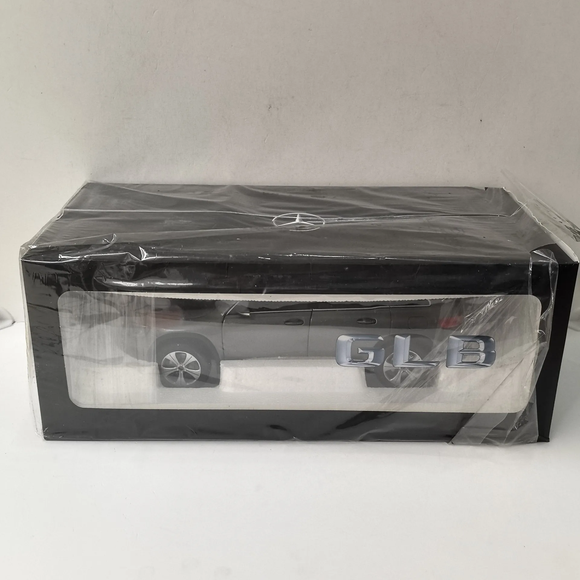 ダイキャストベンツ-ベンツ X247 GLB 2019 1:18 スケールのみ左右前輪ステアリング合金車モデルグッズおもちゃギフト