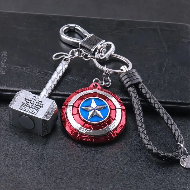 Marvel Cartoon Creations The Avengers films périphériques porte-clés en métal Captain America marteau de Thor Iron Man pendentif de voiture cadeau