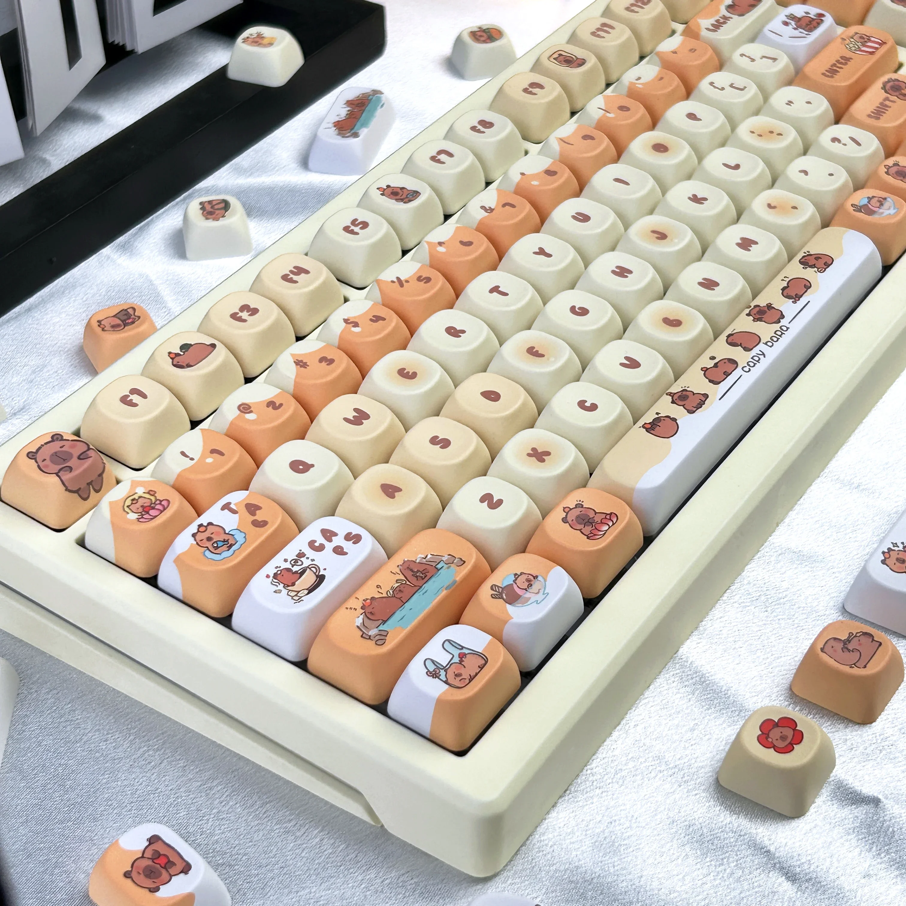 

Capybara Keycaps Cute Moa Cartoon Pbt Iso / Ansi Layout Keyboard Keycaps Orange Personalized Alice Keycaps