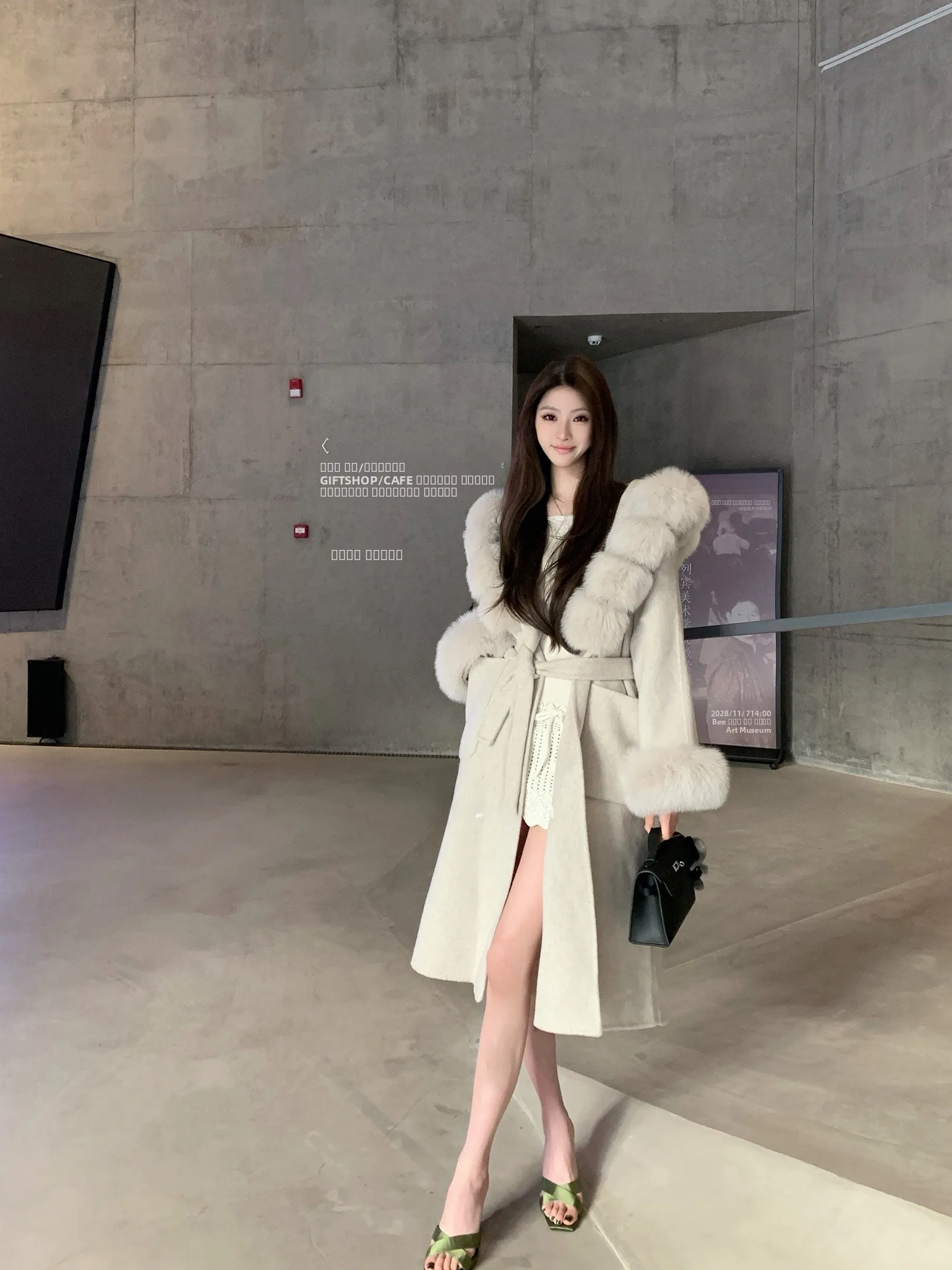 

F Project Hilvers Winter Thi Double-Faced Woolen Coat with Large Fur Collar Clean Fit Mid-Length for Young Women