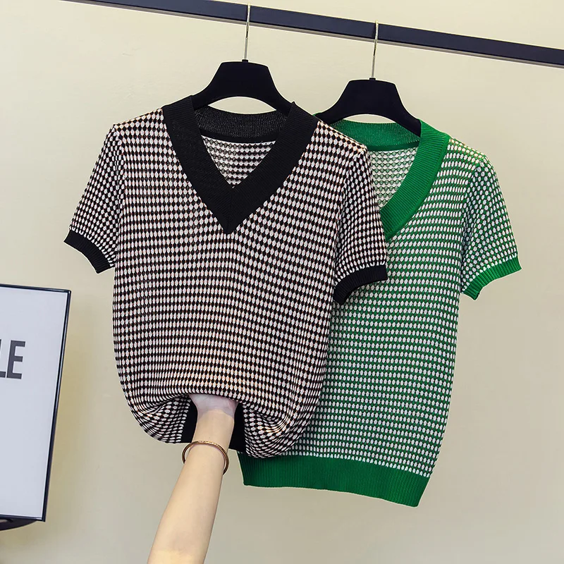 

2025 Summer Women Thin Sweater plaid color T-shirt V-Neck Casual Short sleeve Tops Female Knitted Pullover Women Clothing