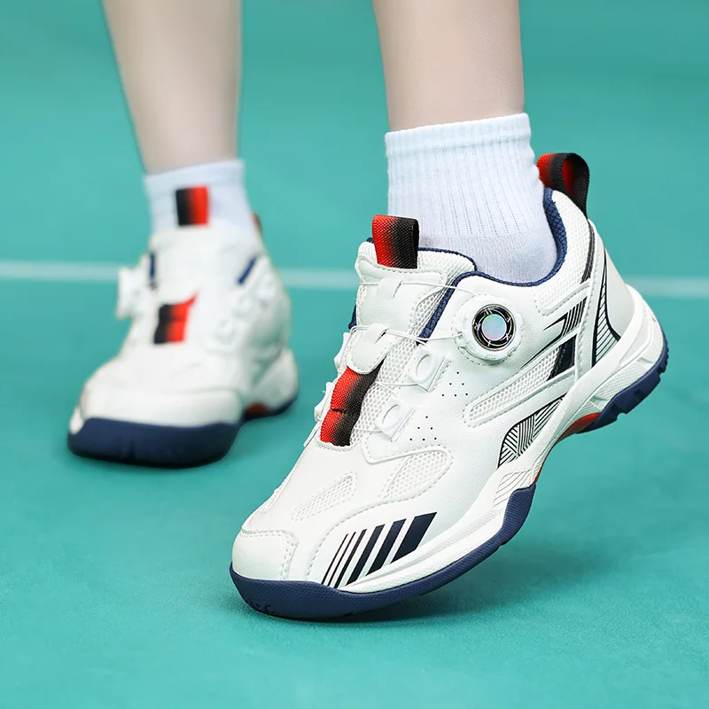 2026 New Couples Badminton Sneakers Quick Lacing Badminton Training Shoes Shock-Absorbant Outdoor Sneakers Badminton Court Shoes