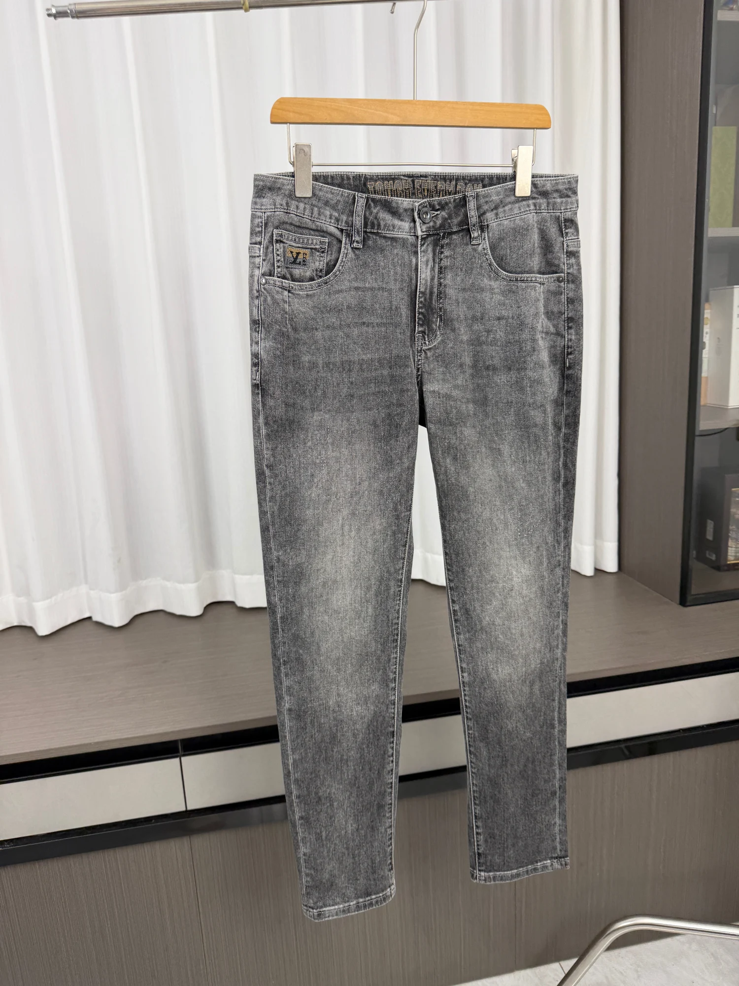 

Comfortable Breathable Men's Summer Casual Straight Leg Jeans Versatile Fashionable Urban Style mid Waist Zipper Fly Color