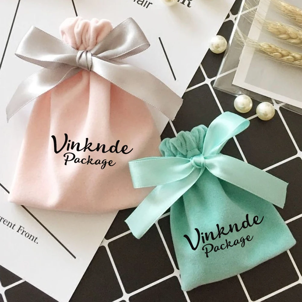 

Custom Logo Turquoise Velvet Drawstring Jewelry Pouch Dust Bag Modern Perfume Gemstone Coin Green Gift Bags with Smooth Ribbon
