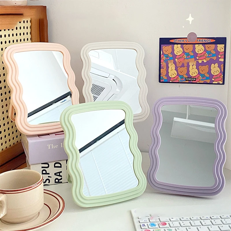 Miroir de maquillage de bureau ondulé pour étudiant, document solide, simple, portable, pliable, compact, mignon