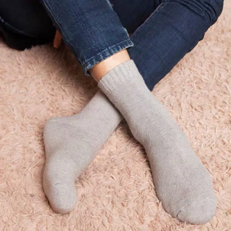 Winter Men\'s Merino Wool Socks Super Thick Warm High Quality Harajuku Retro Snow Antifreeze Cashmere Socks Men