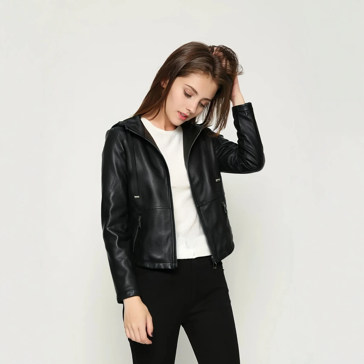 Bla Kapuzen-PU-Leder-Oberbekleidung für Damen, Frühling und Herbst, 2025, neuer Stil, lässiger Reißverschluss, tailliertes Taillenleder