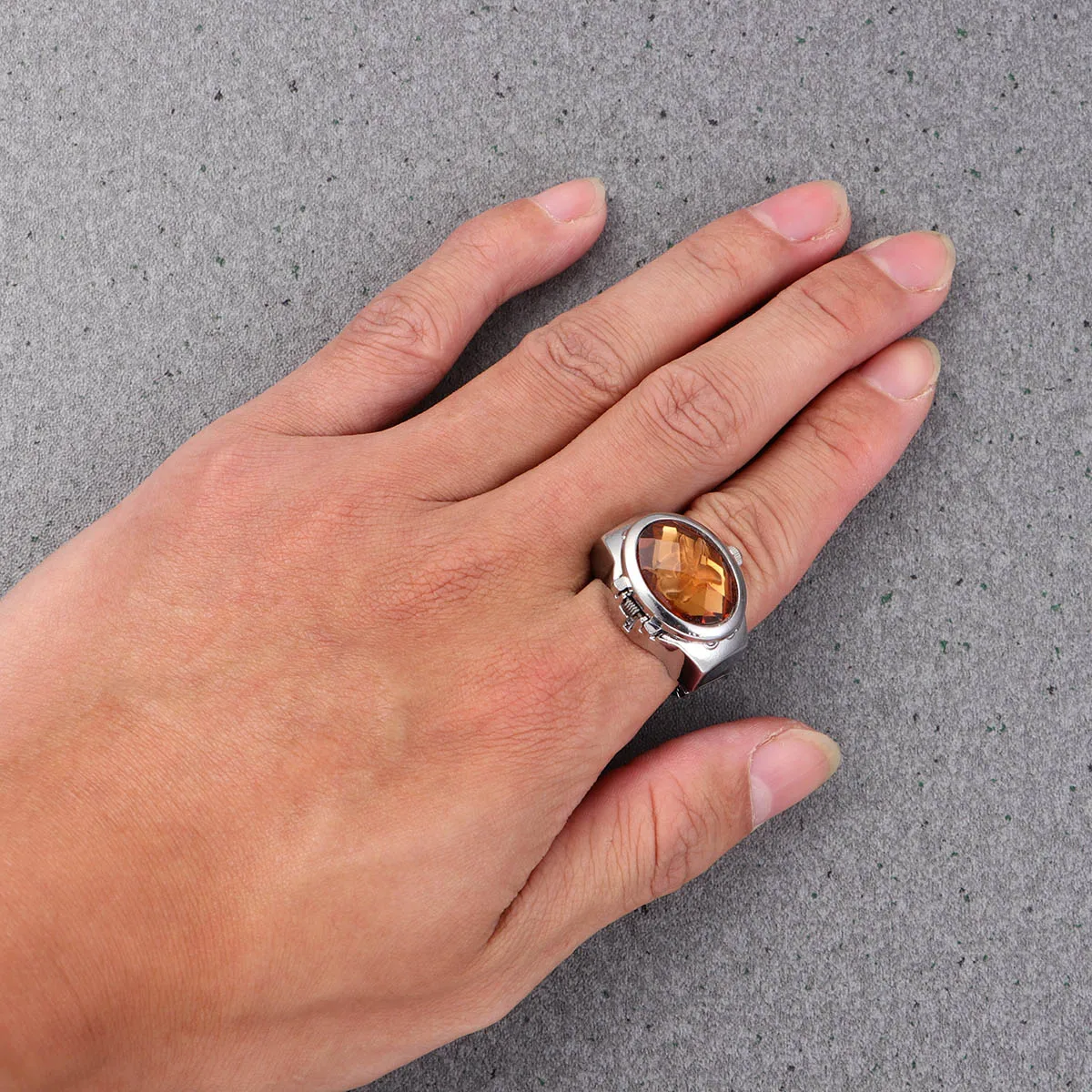 

Oval Watch Shaped Finger Ring Yellow Mini Fashion Quartz Watch Ring For Women Men Stretch Elastic Band Exquisite Gift