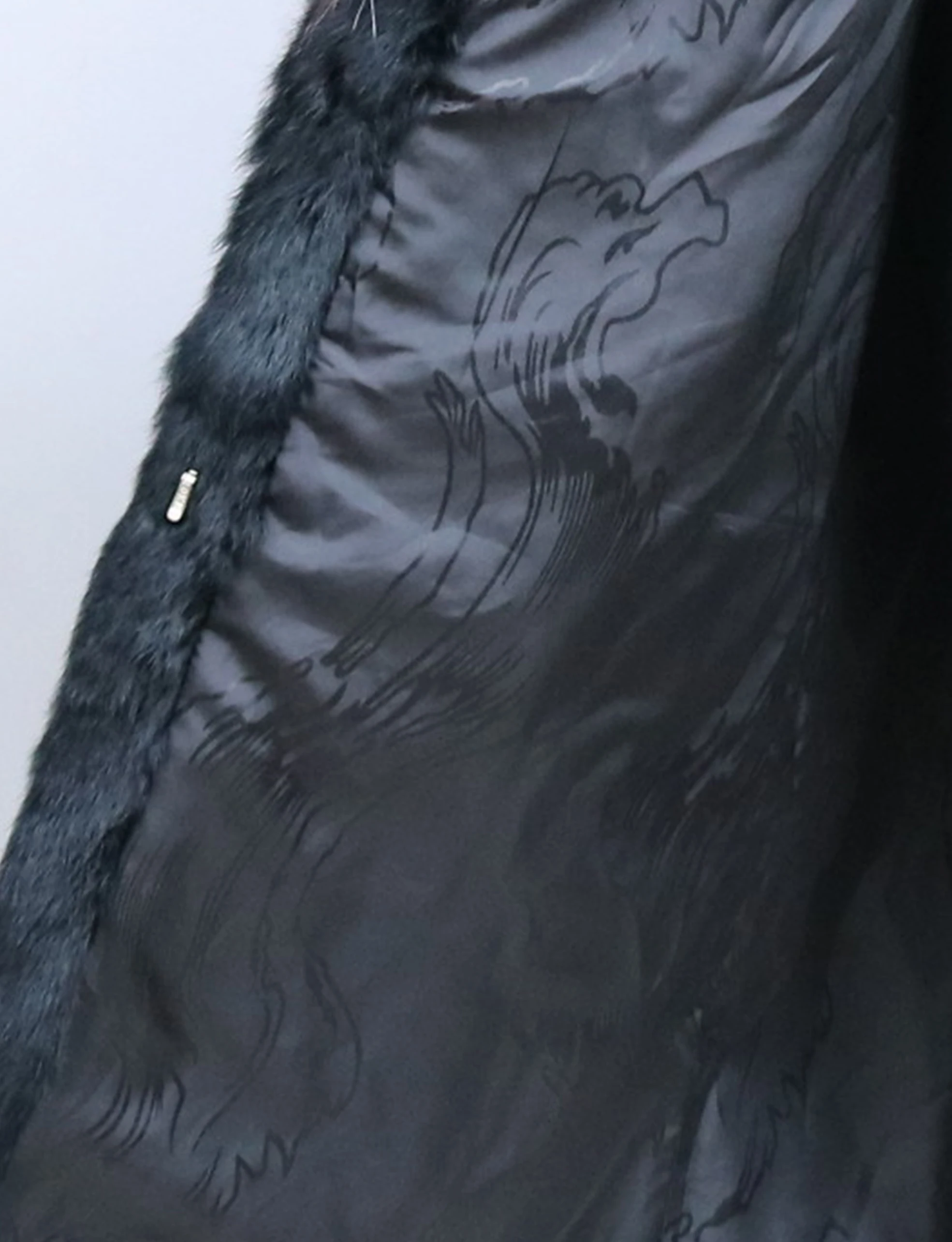 หรูหราฤดูหนาวแจ็คเก็ตผู้หญิงสีดําปุยอบอุ่นขนสัตว์กระต่ายจริงขนาดใหญ่ Silver Fox ขนสัตว์ยาวเสื้อขนสัตว์