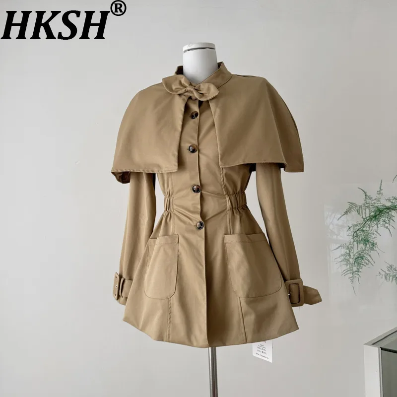 

HKSH Autumn New Women Trench Coat Two-Piece Set Single Breasted Pockets Waist Cinching Detachable Cape Korean Chic Dress HK11847