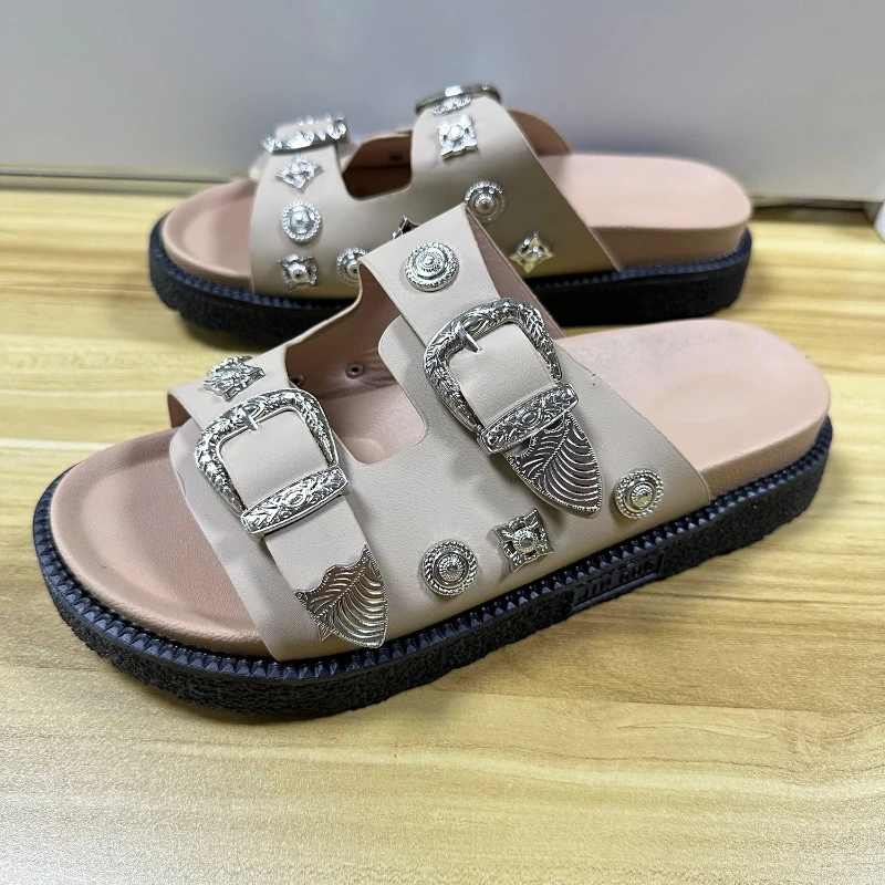 Punk Rock Rivets Women Slippers Fashion thick bottom Leather Sandals Hip-Hop Metal Decorative Chains Rhinestone Shoes