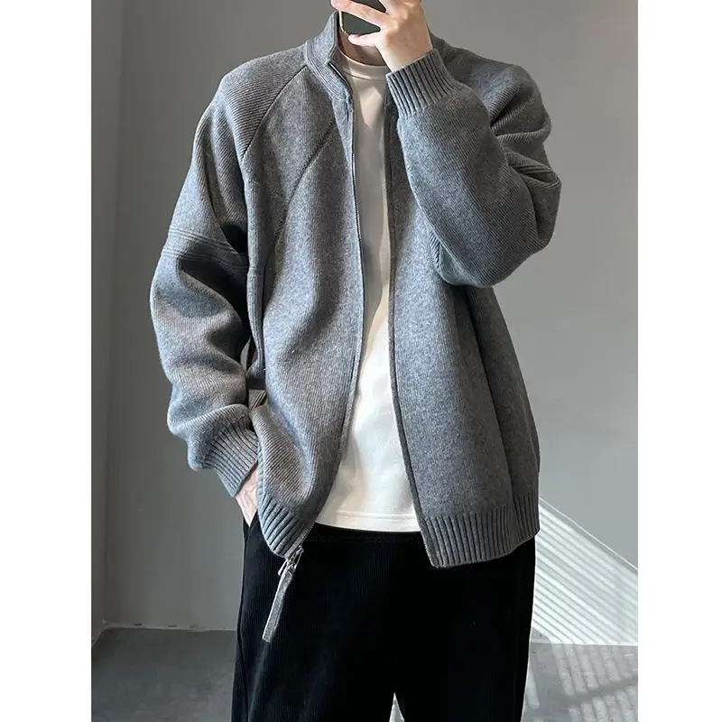

Модный однотонный мужской свитер на молнии с воротником-стойкой, кардиган, новинка 2025 года, зимний вязаный свитер большого размера, мужская куртка для пар