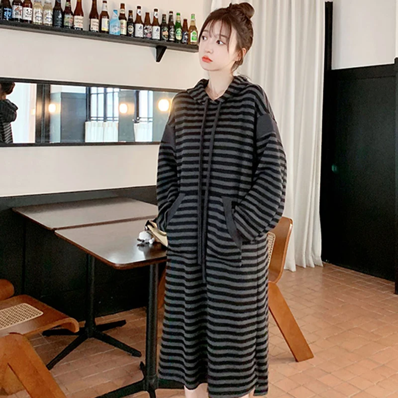 Autumn Hooded Maternity Striped Dress Plus Size Pregnant Woman Sweatshirts Long Loose Casual Side Split Pregnancy Fleece Dresses