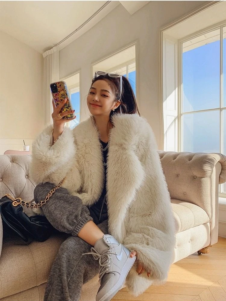 Trendy Loose Women's Fur Coat  Fur Jaet Eco-friendly Ele Street Sle Warmth Long Sve Mid-Length Korean Sle