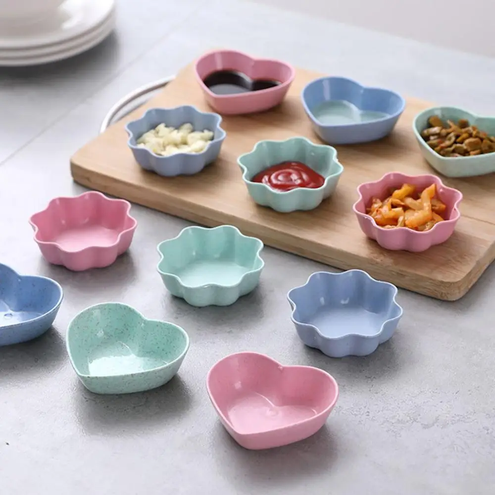 

1Pc Creative Lightweight Mini Bowls Eco-Friendly Heart Shape Tableware Bowl Kitchen Supplies