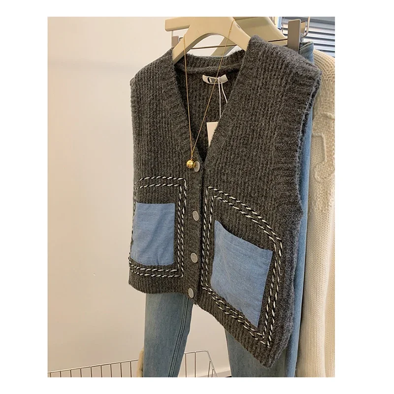 2024 Autumn/Winter New Korean  Loose Knitted Vest Women's Sleeveless Design Feel Soft  Sweater Tank Top Coat