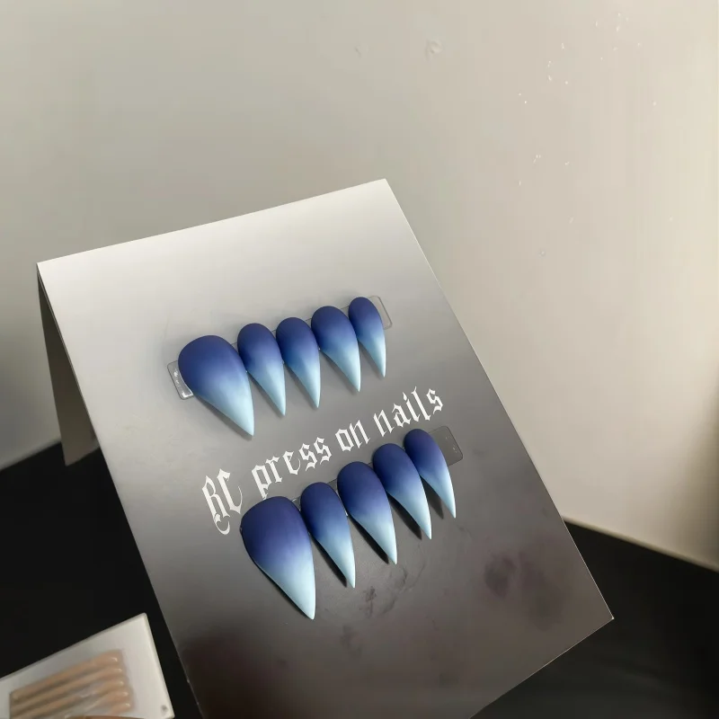 10PCS Matte Blue Gradient Stiletto Press On Nails Extra Long Sharp Pointed Ombre Fake Nails Gothic Aesthetic Handmade False Nail