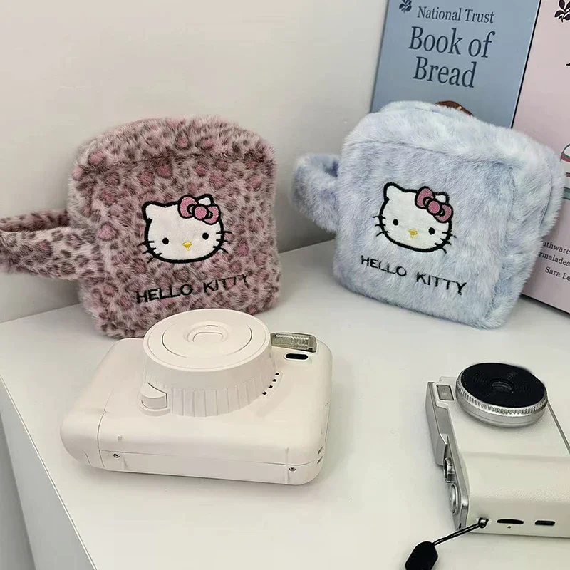

Sanrio Cartoon Cute Hello Kitty Makeup Bag Multi-Purpose Large-Capacity Storage Bag Lovely Doll Charm Gift For Daily Use 1PC