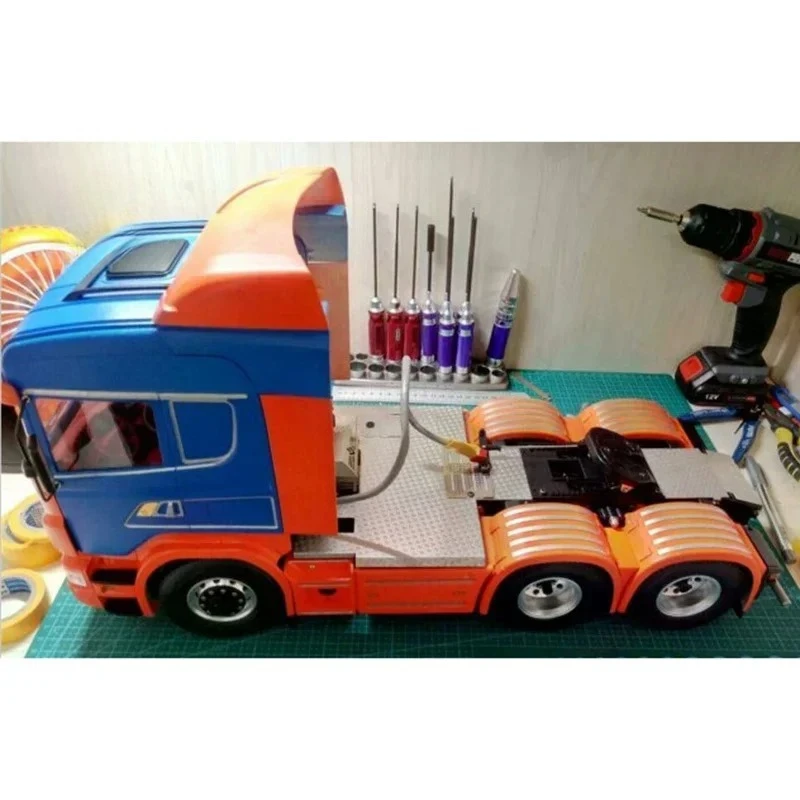 1 stks Metalen Skid Plate Decoratieve Platen voor 1/14 Tamiya RC Truck Auto scania R620 56323 diy Onderdelen Speelgoed