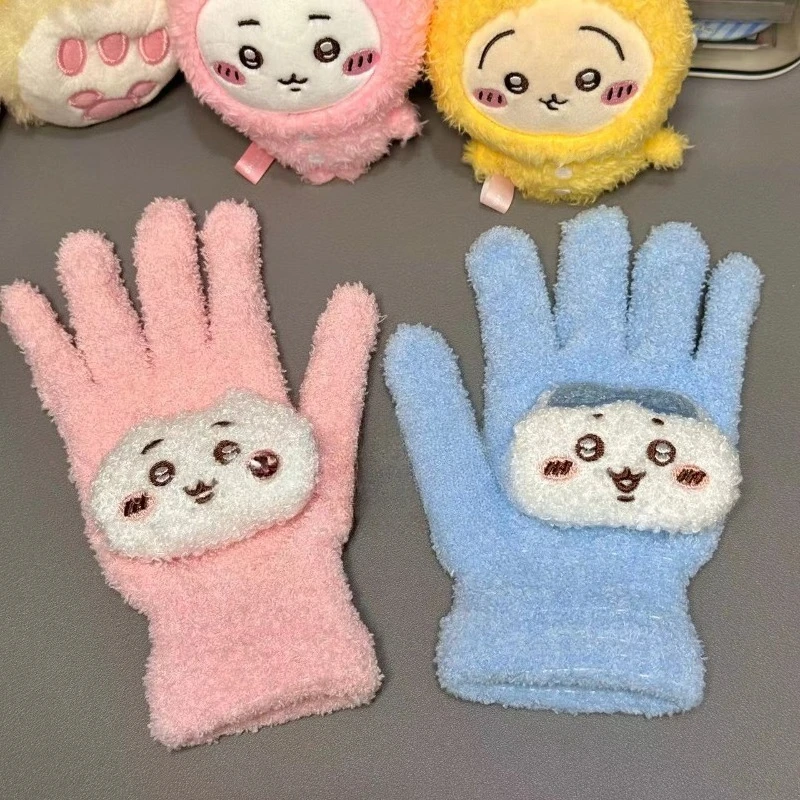 Kawaii Chiikawa Simpatici guanti in pile di corallo Peluche di cartone animato Caldo e antigelo Autunno e inverno Studente Ciclismo Regali per ragazzi e ragazze