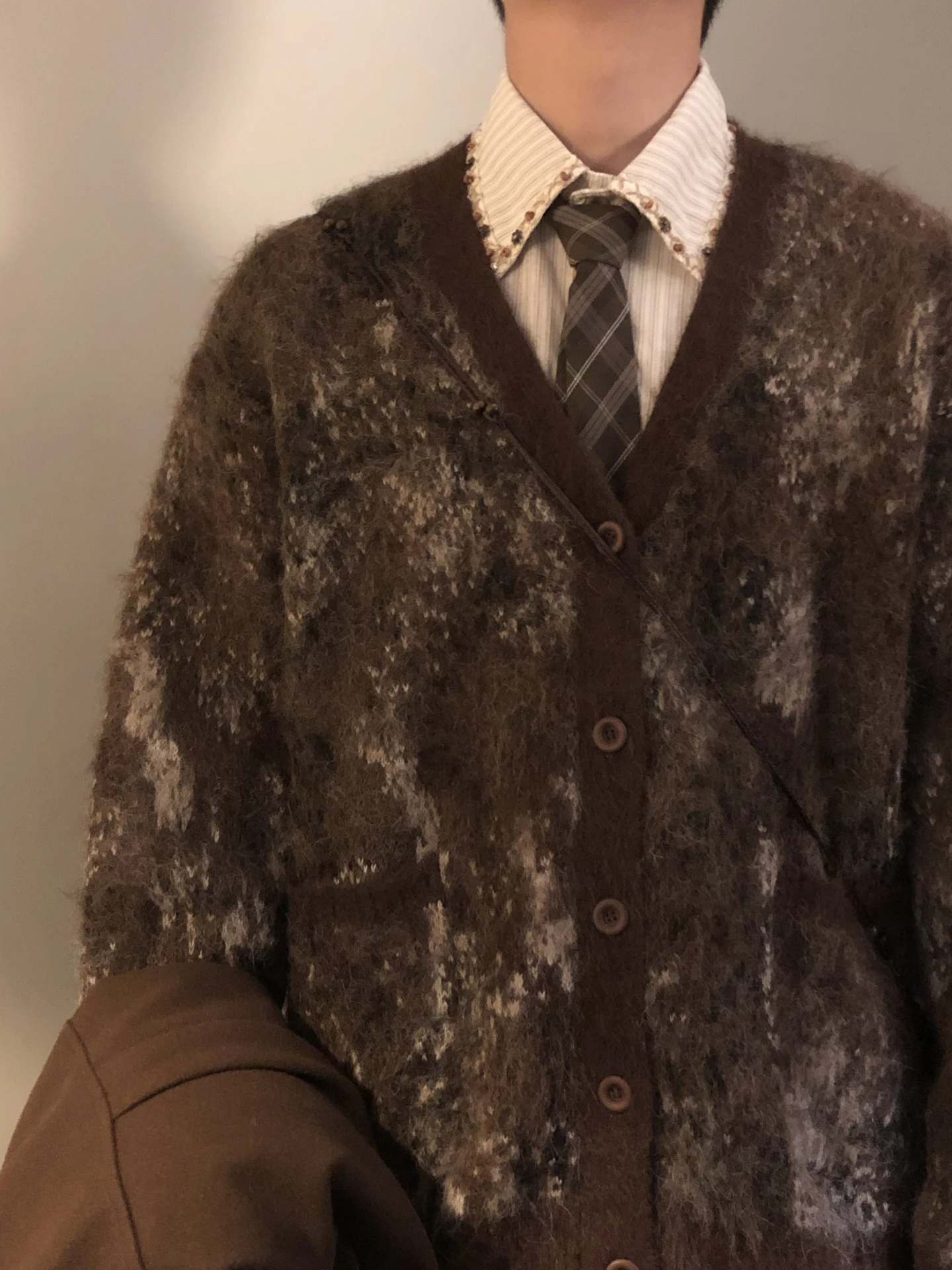 2025 Autumn Winter New American Retro Style Men's Trendy Loose Casual V-Neck Brown Long Sleeve Knitted Cardigan