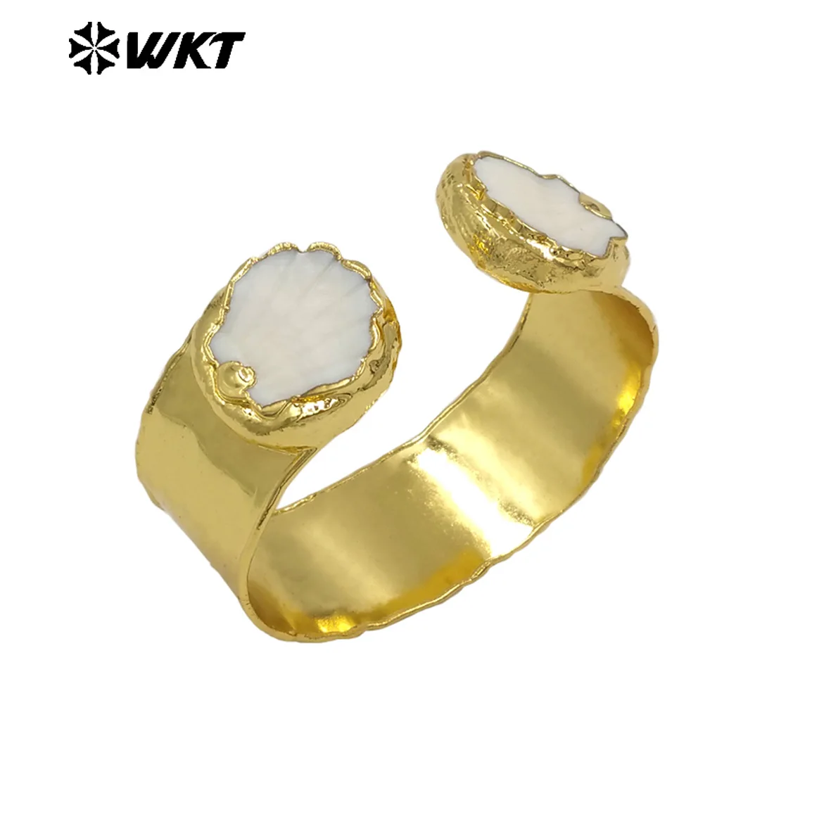 

WT-MPB130 Wholesale Vintage Style White Shell Thick And Solid Large Yellow Brass Cuff Bangle For Unisex Decorative