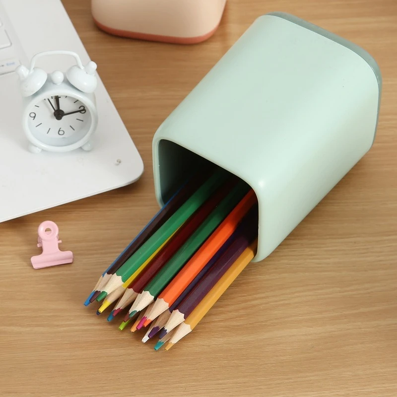 Crayon Shin-chan Pen Holders Student Desktop Pen Storage Box Cartoon Makeup Brush Stationery Pencil Container Cute Plastic Case