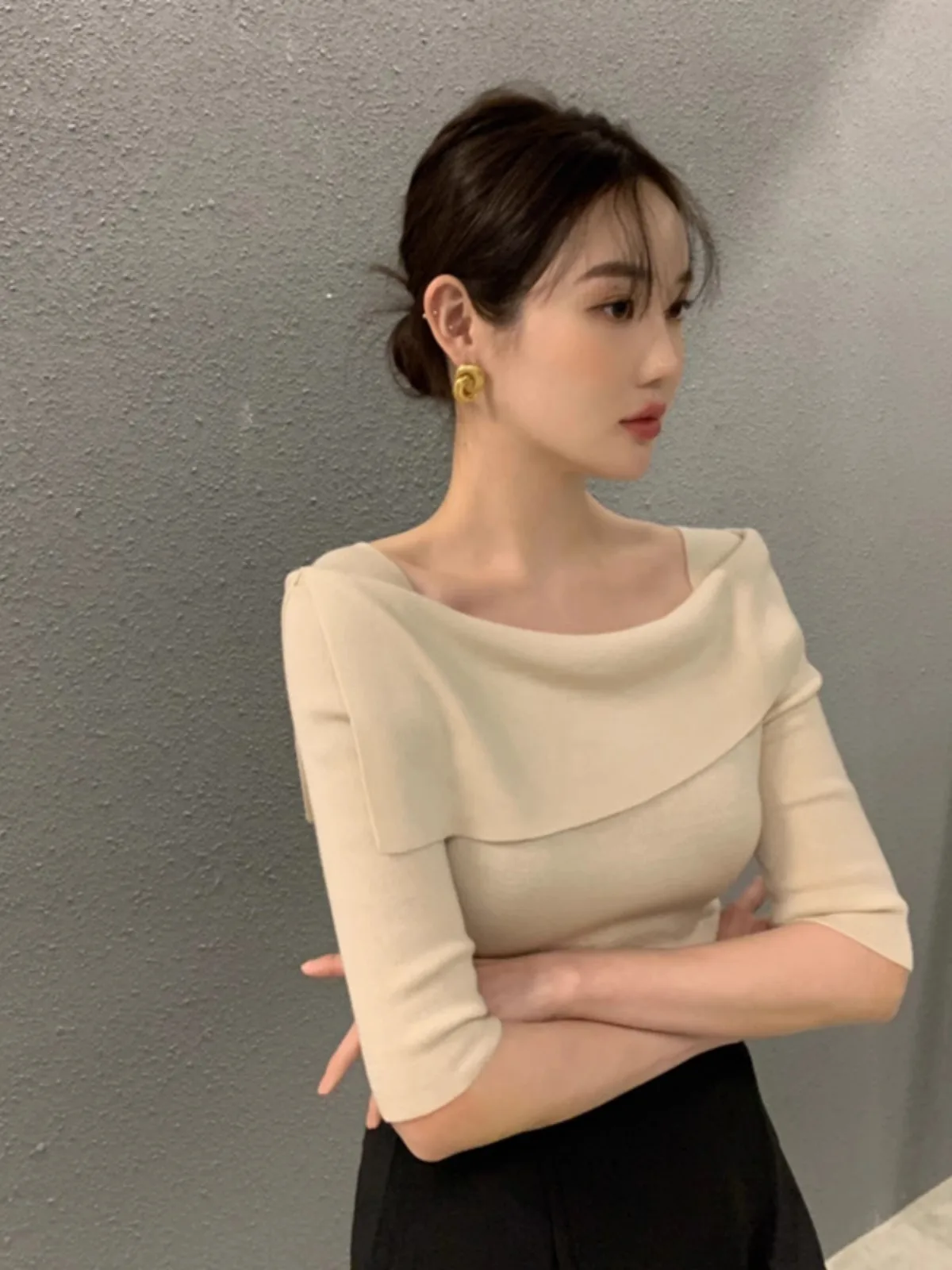 Damen-T-Shirt aus Eisseide, gestrickt, f Sve, oulder Baring Summer Faion, schmale Passform, lässiges Oberteil, Fünfviertel-Länge, Schweiß