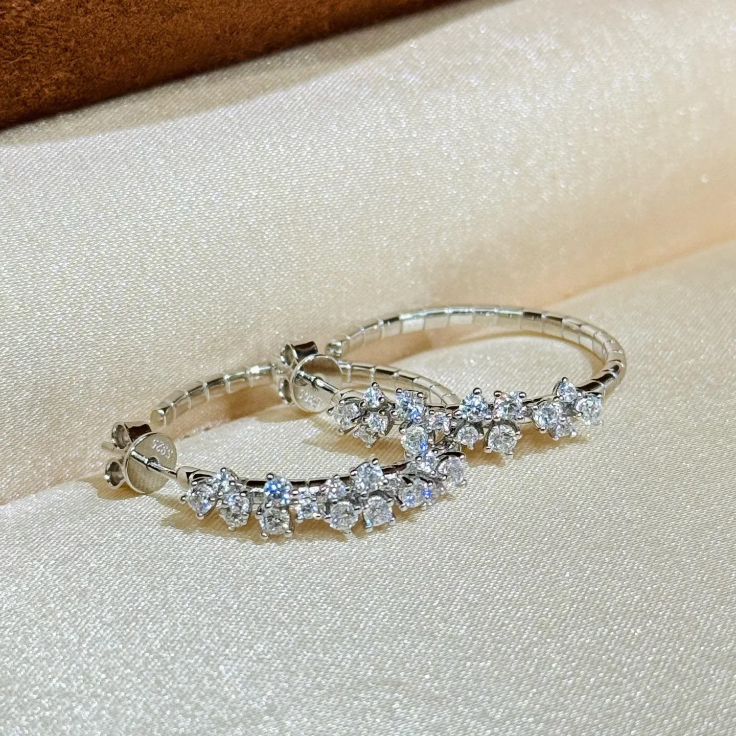

100% 925 Sterling Silver Flower Hoop Earrings Full Pave AAA Zirconia For Women Fine Jewelry