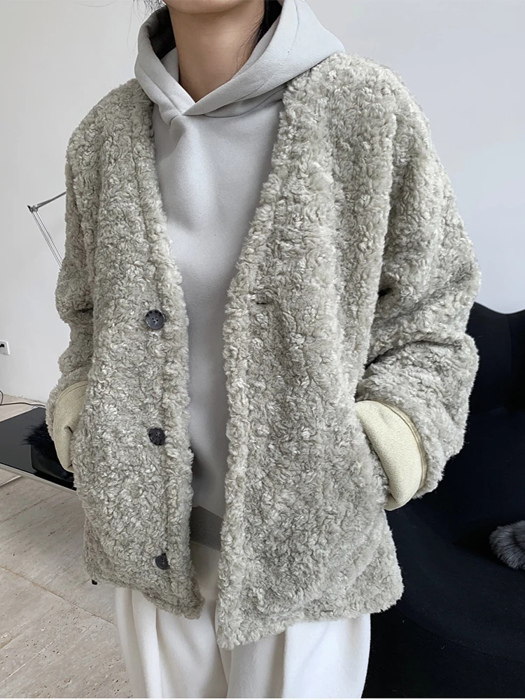 Simple V-neck Winter Imitation Lambwool Teddy Jacket Women 2024 New Loose-fit Casual Warm Faux Fur Coats Female шуба женская