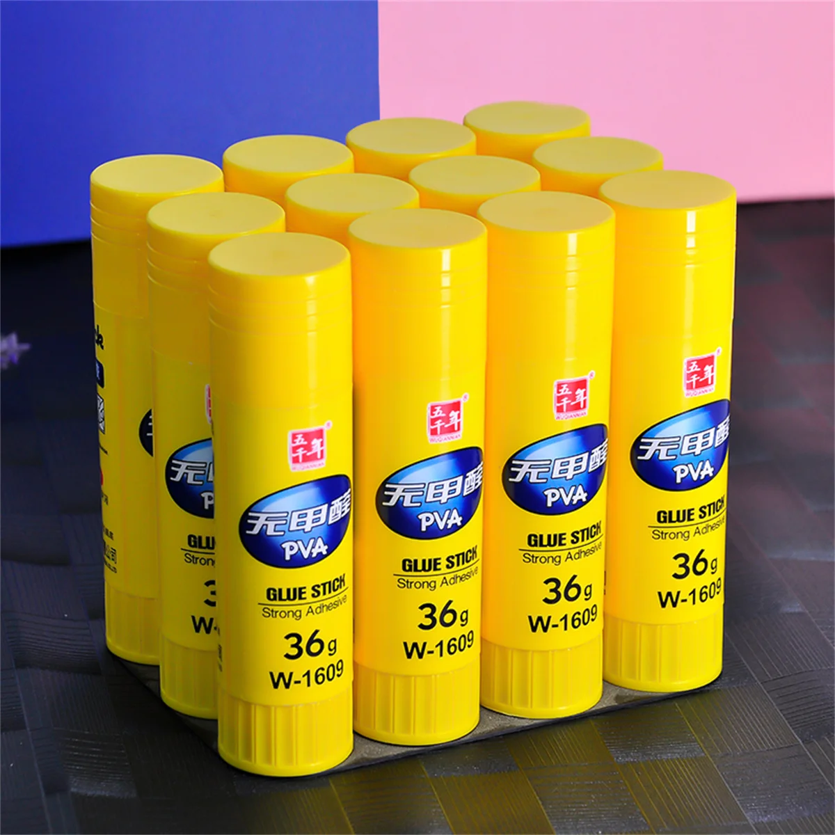 

2pcs Handcrafted Strong Glue Stick Non-Toxic Extra Strong Bonding Rapid Drying Perfect Students Office Use High-quality