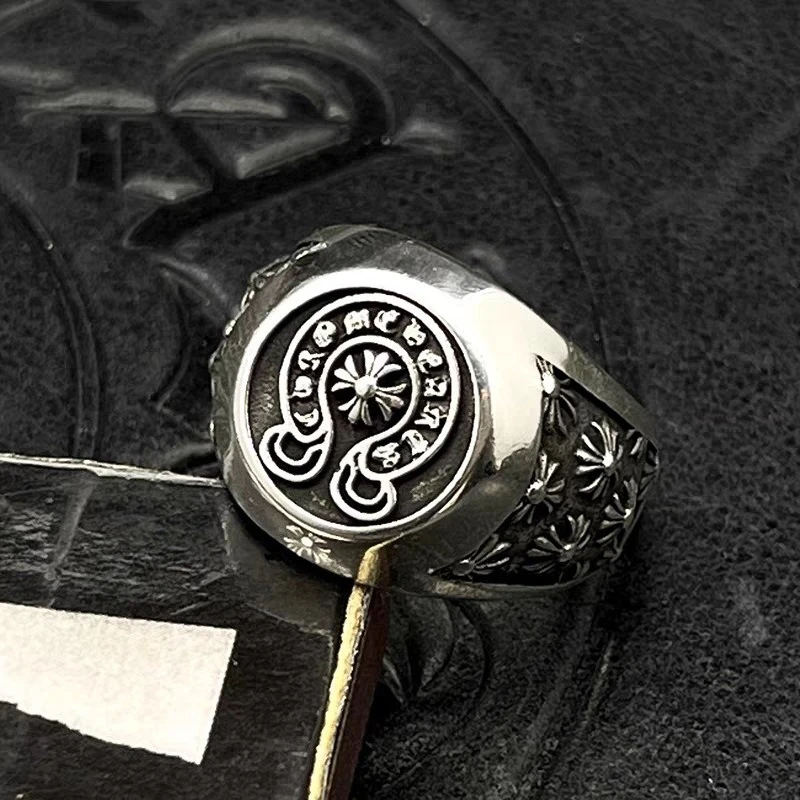 

S925 sterling silver ring men's medieval cross large ring Thai silver retro niche high-end heavy industry