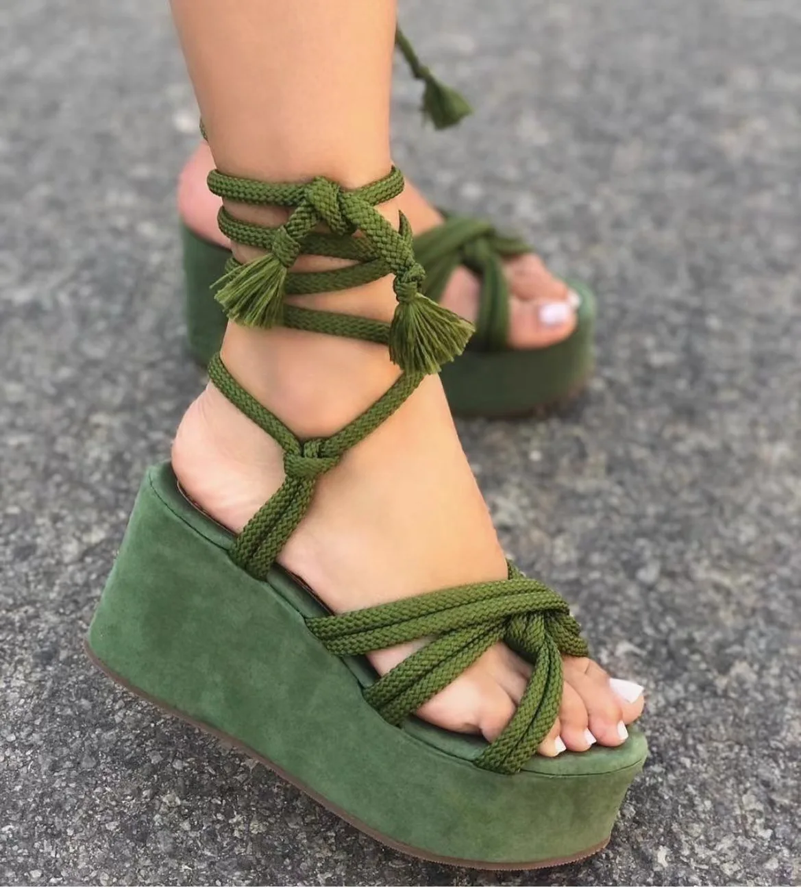 Platform Wedge Strappy Sandals Women Fashion Round Toe Cross Tied Height Increase Open Toe Women Sandals 2023