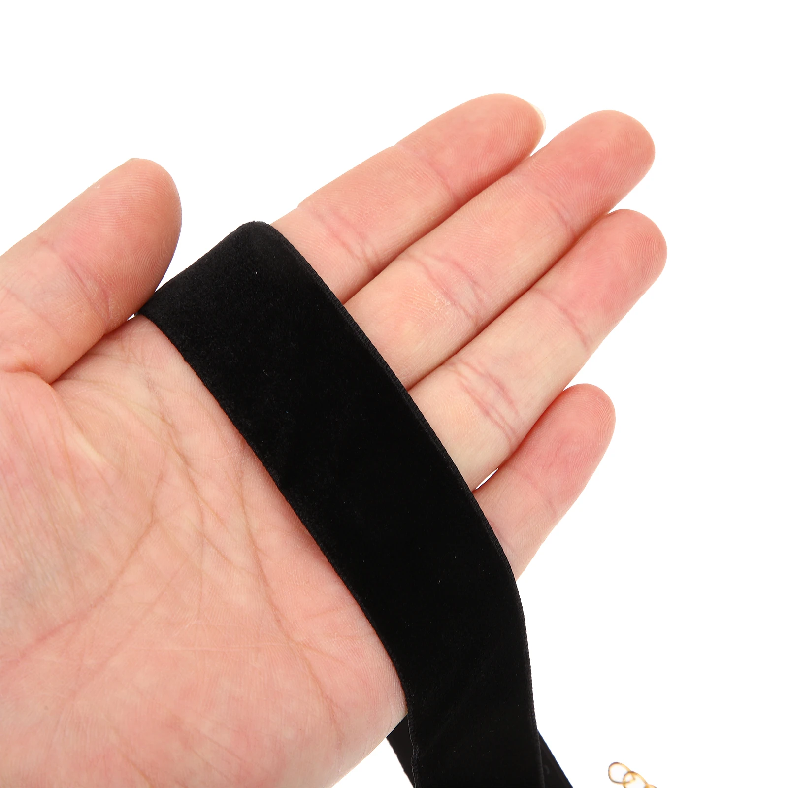 

Velvet Necklace Choker Necklace For Women Choker for Women Adjustable Punk Gothic Halloween Costume Prop Velvet Chain