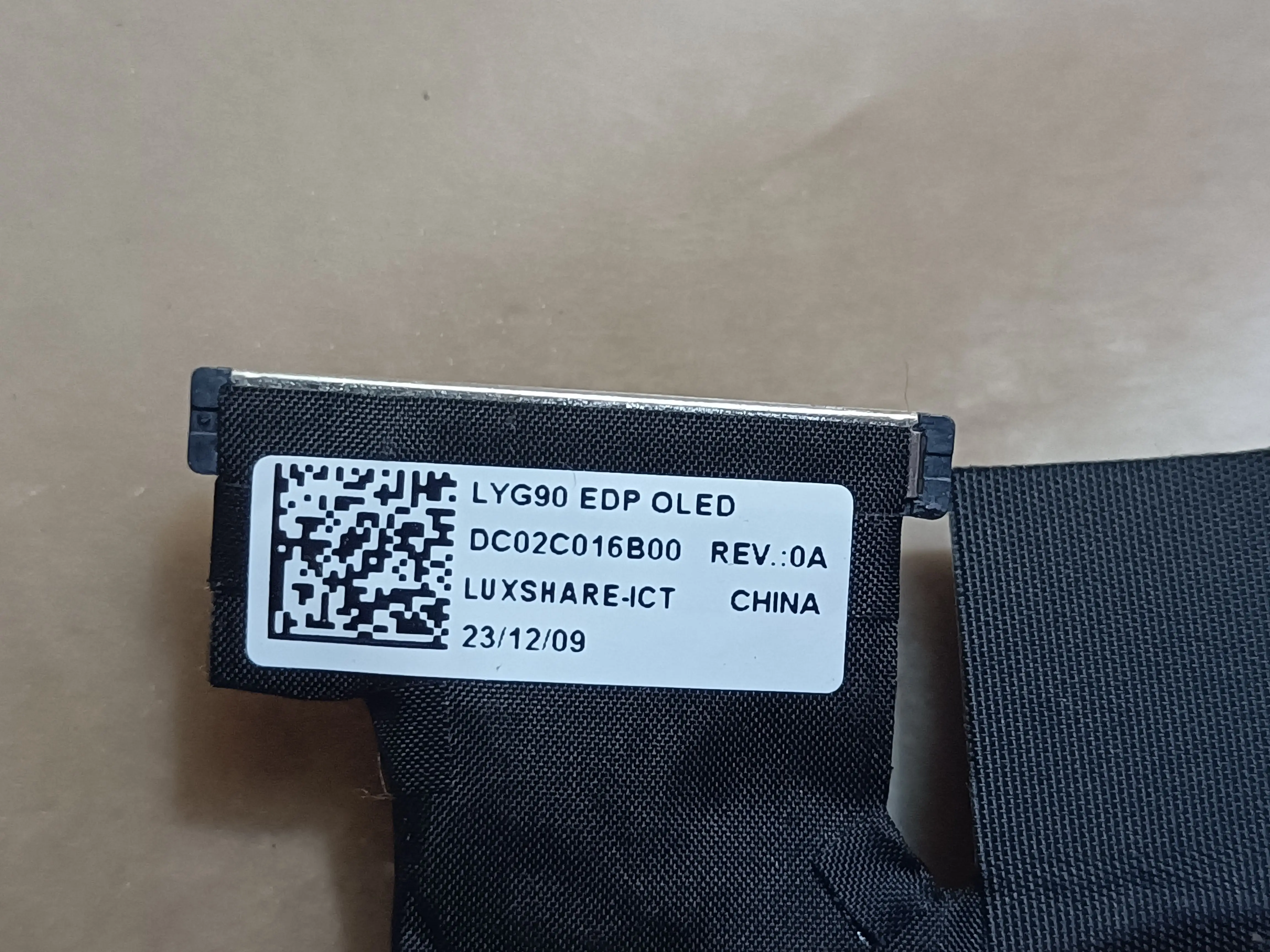 

For Lenovo Yoga 9 2-in-1 14IMH9 screen axis screen line assembly OLED 5D10S40122