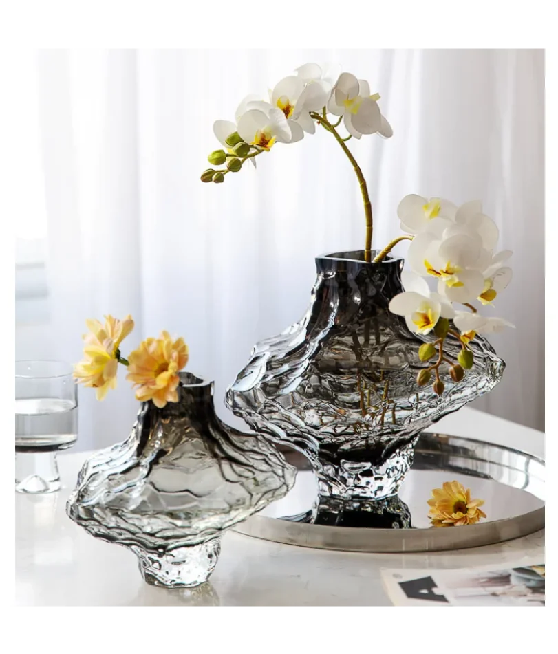 

Luxury Nordic Minimalist Style Frosting Glass Vase Classic Home Living Room Decoration Stand For Flowers Decorative Vases Modern