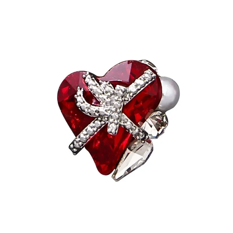 5PCS Christmas Gift Box Nail Art Pile Diamond Jewelry Claw Diamond Alloy Love Flash Nail Red Diamond Jewelry