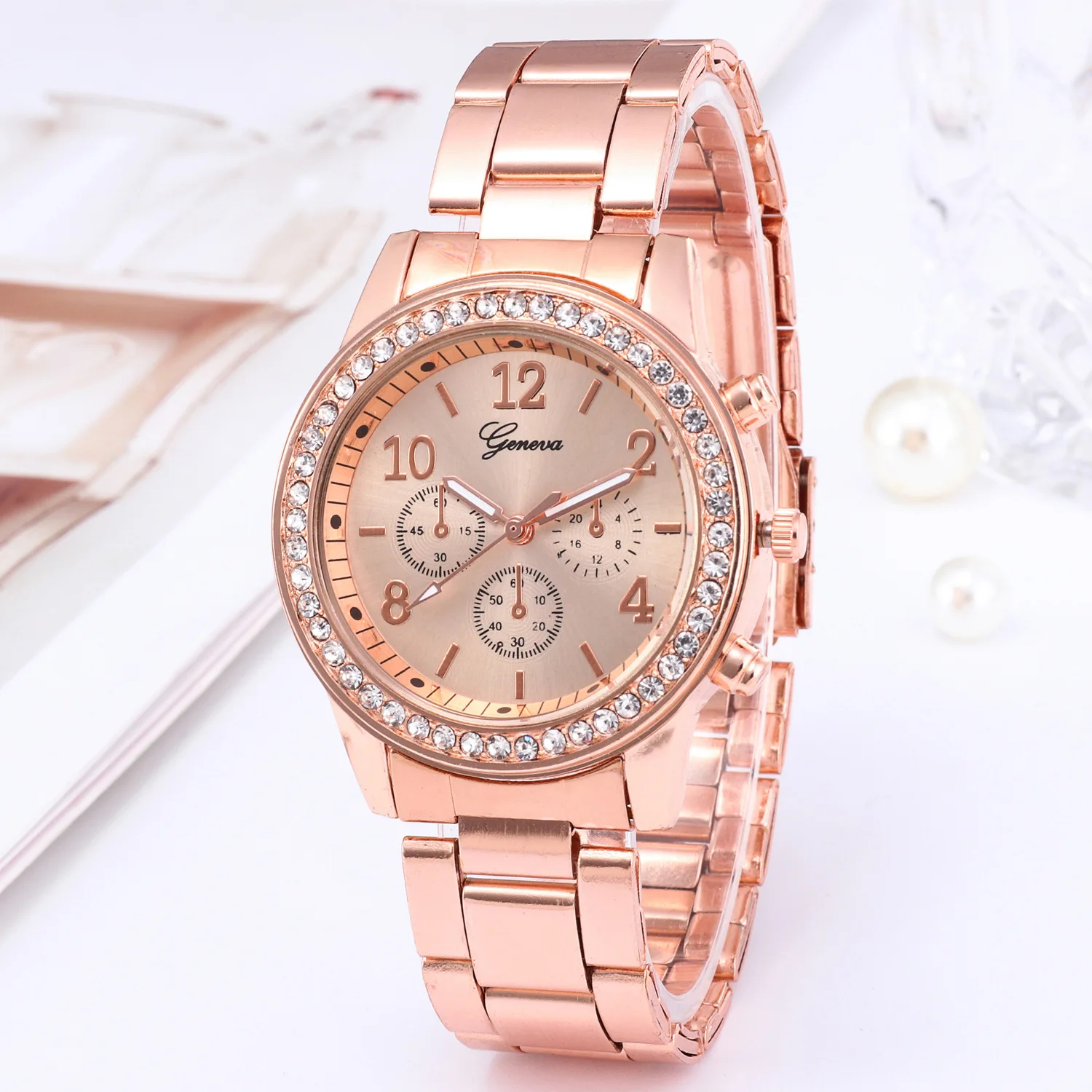 Luxury Quartz Watch Women Business Fashion Casual Round Rhinestone Silver Stainless Steel Strap Wristwatch Unisex Quartz Watches