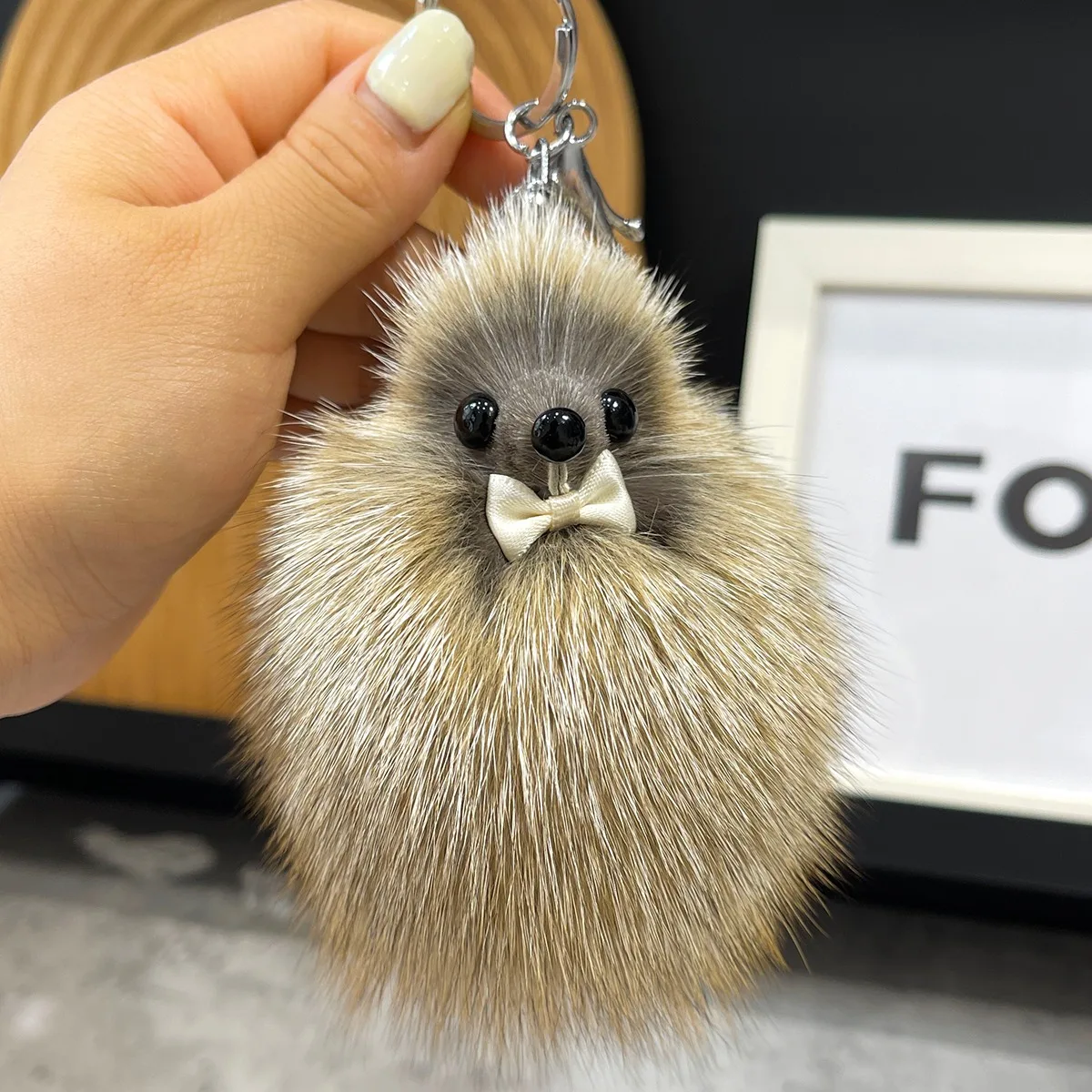 Real Fox Fur Keychain Natural Plush Pom Pom Ball Women\'s Bag Pendant Luxury Car Key Ring Metal Pendant Cute Key Chain Girl Gift