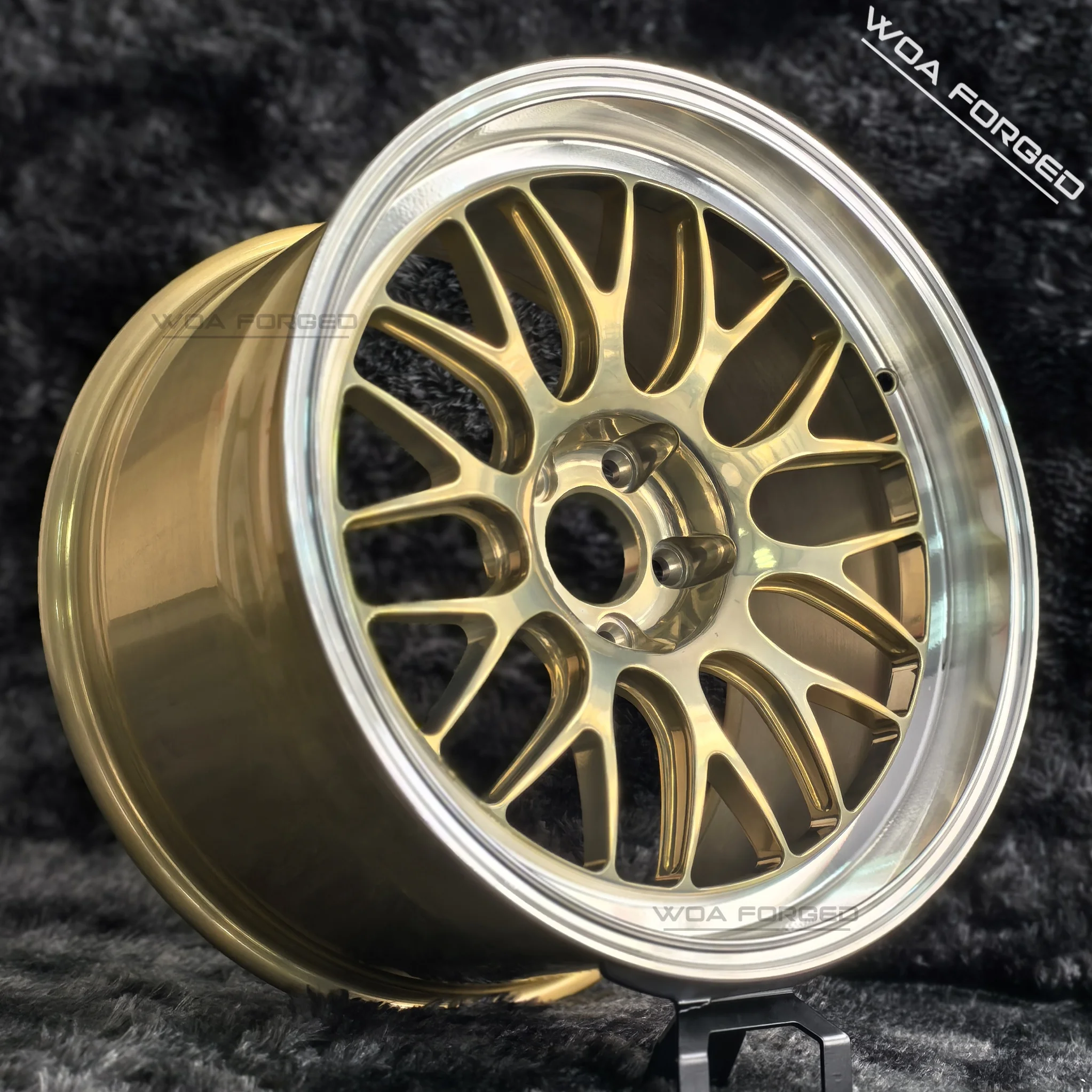 Deep dish concave forged wheels with multi bolt pattern for diverse premium car modification